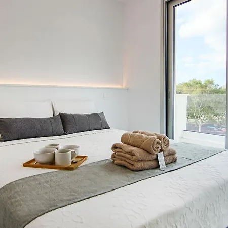 Διαμέρισμα Phaedrus Living - Seaside Executive Flat Harbour 208